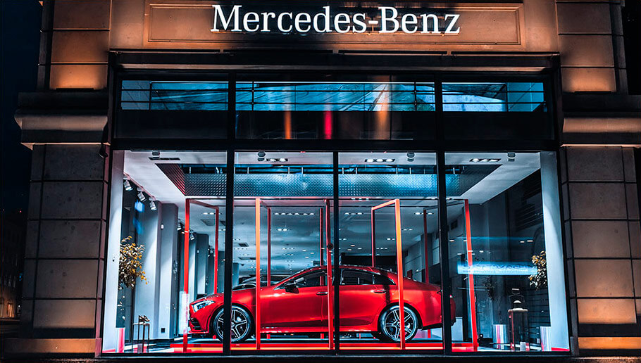 Mercedes Benz